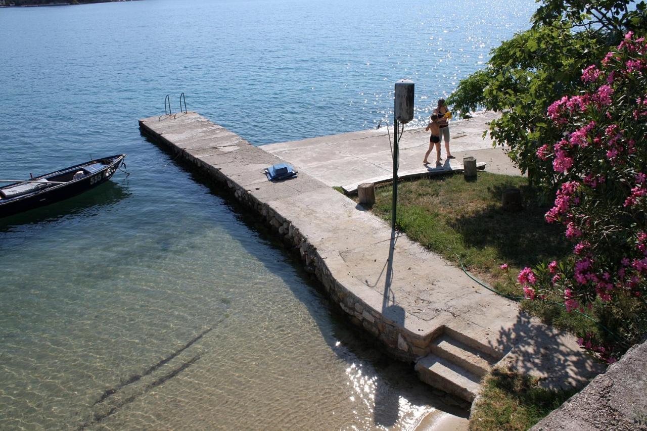 Apartments And Rooms By The Sea Supetarska Draga - Gornja, Rab - 11579 Eksteriør billede