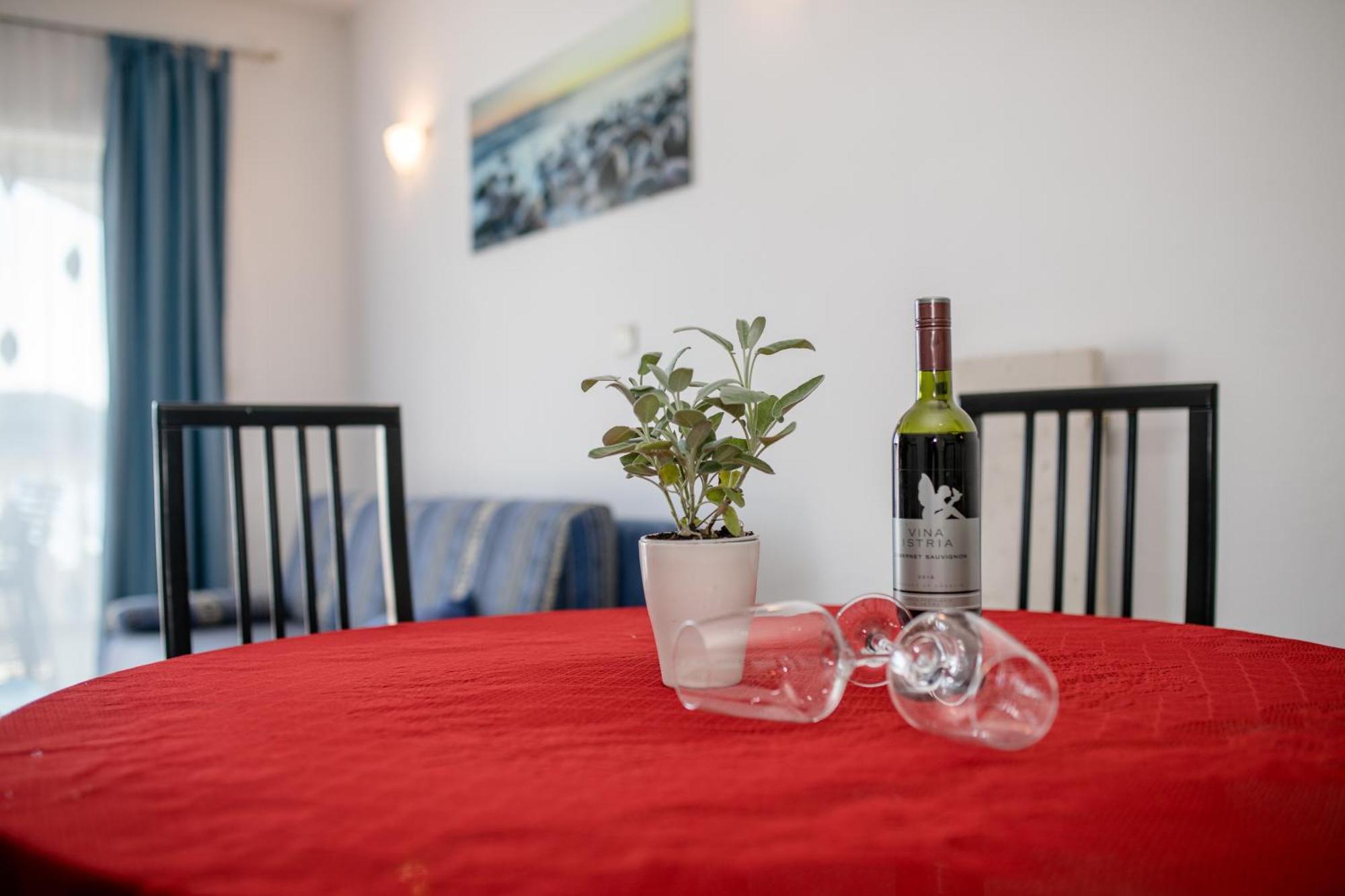 Apartments And Rooms By The Sea Supetarska Draga - Gornja, Rab - 11579 Værelse billede
